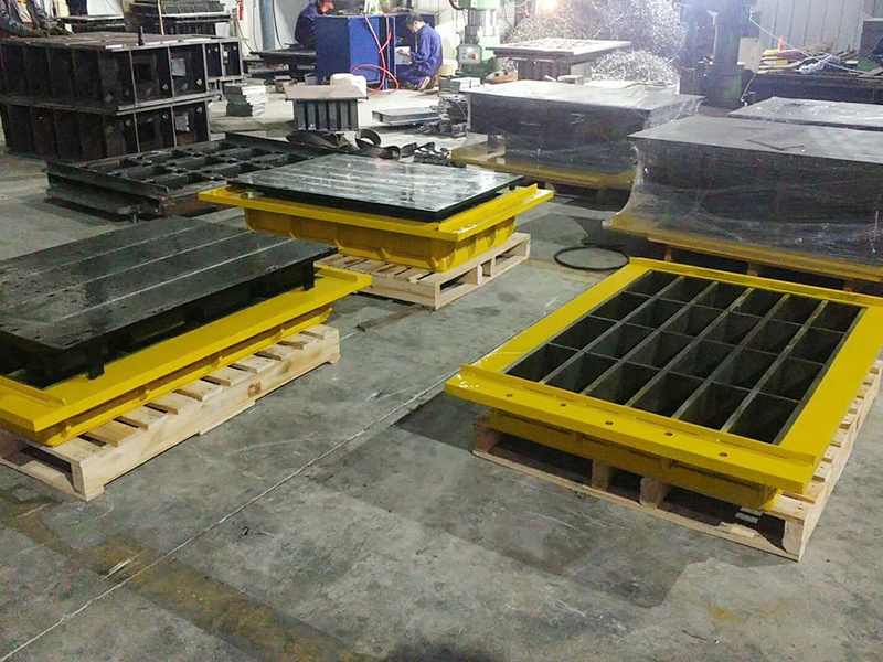 Fabrikazio eta Prozesatzeko Makineriaren industrian hormigoizko zoladura-moldeei buruz jakin behar duzun guztia