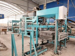 Taulen elikadura automatikoa